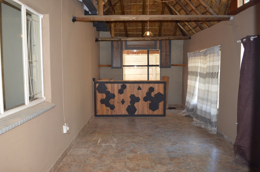 4 Bedroom Property for Sale in Roosheuwel North West